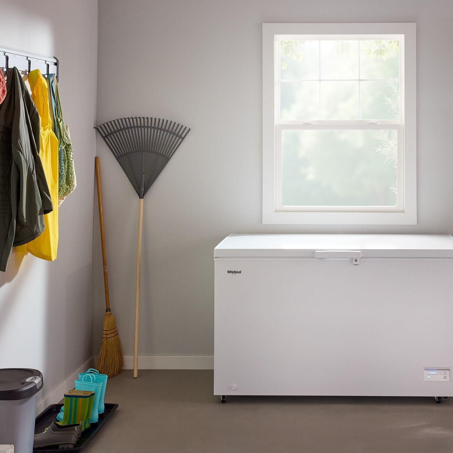 Whirlpool WZCC5516TW Whirlpool® 16 Cu. Ft. Convertible Freezer-To-Fridge Chest Freezer With 3 Storage Baskets