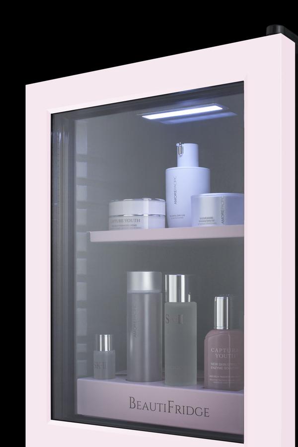 Summit LX114LPTP Beautifridge Cosmetics Cooler
