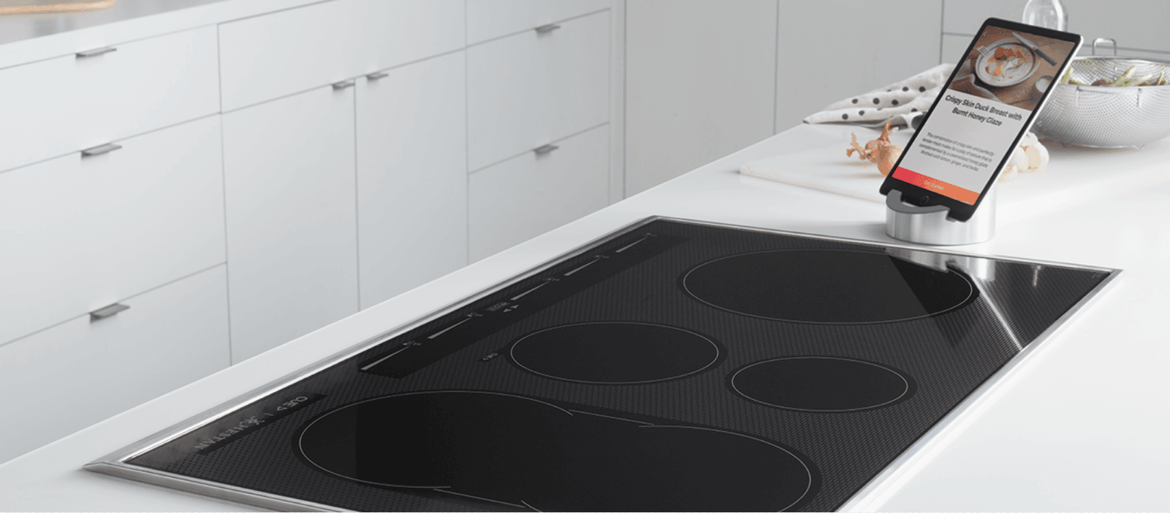 Hestan KICS36MS 36" Smart Induction Cooktop W/ 5 Induction Cooking Zones - Metallic Silver