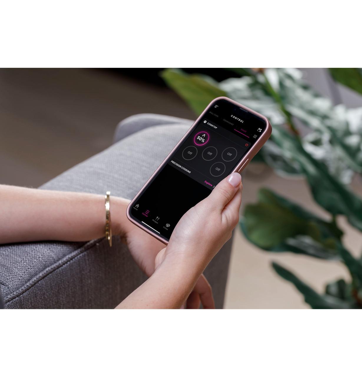 Cafe CEP90362TSS Café™ 36" Touch-Control Electric Cooktop