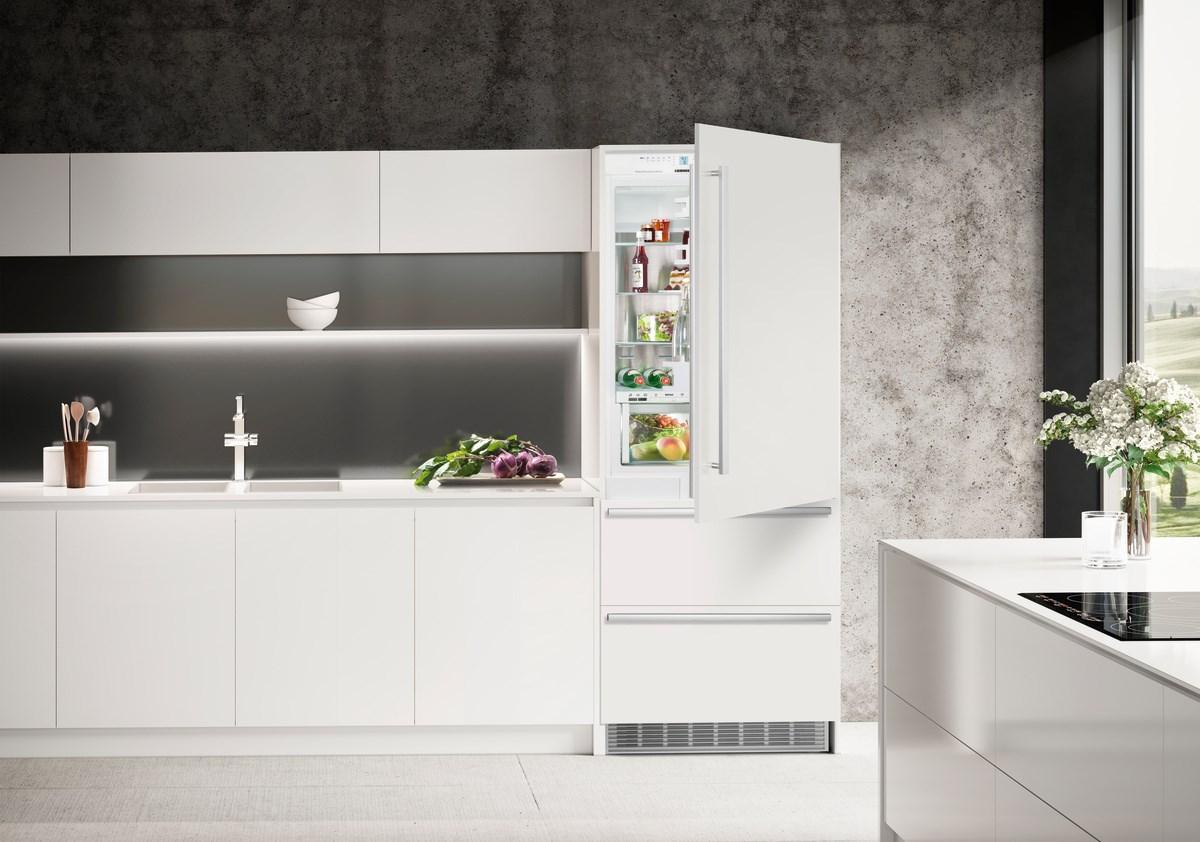 Liebherr HCB1590 Combined Refrigerator-Freezer With Biofresh And Nofrost For Integrated Use
