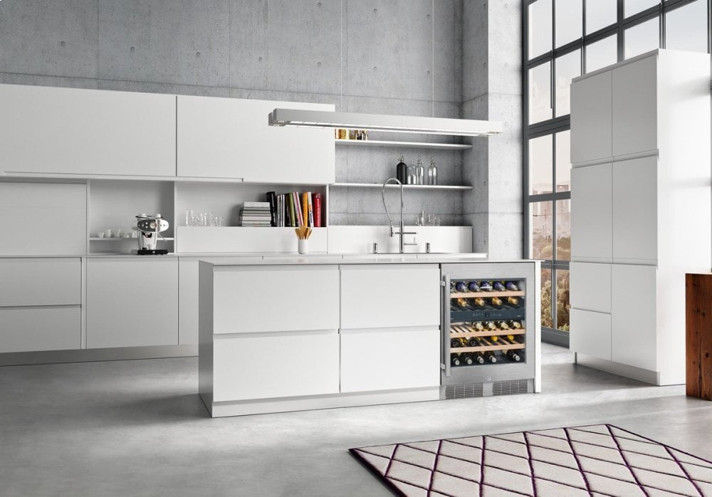 Liebherr WU3400 24" Built-Under Multi-Temperature Wine Cabinet