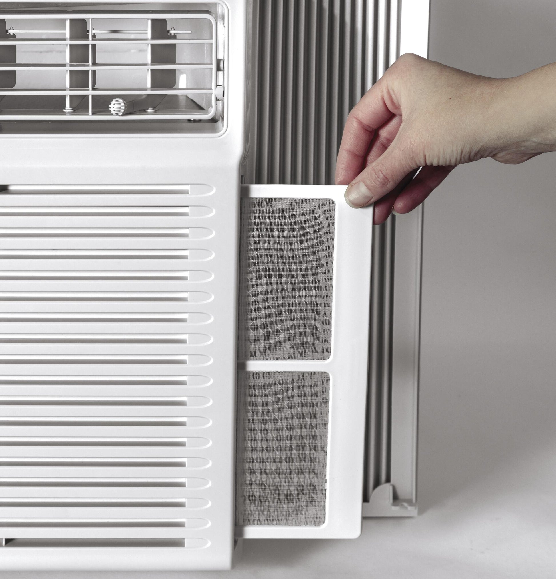 Ge Appliances AHE08AZ Ge® 115 Volt Electronic Heat/Cool Room Air Conditioner