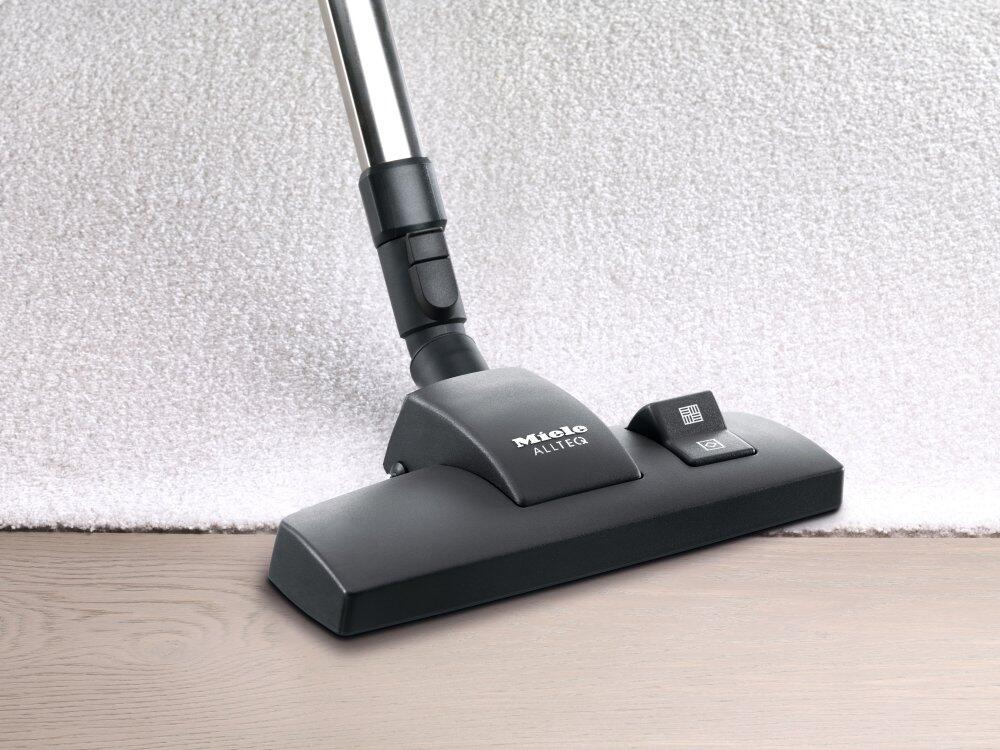 Miele SBD2853 Sbd 285-3 - Allteq - Floorhead For Vacuuming Hard Floors And Carpets Thanks To The Retractable Bristle Strip.