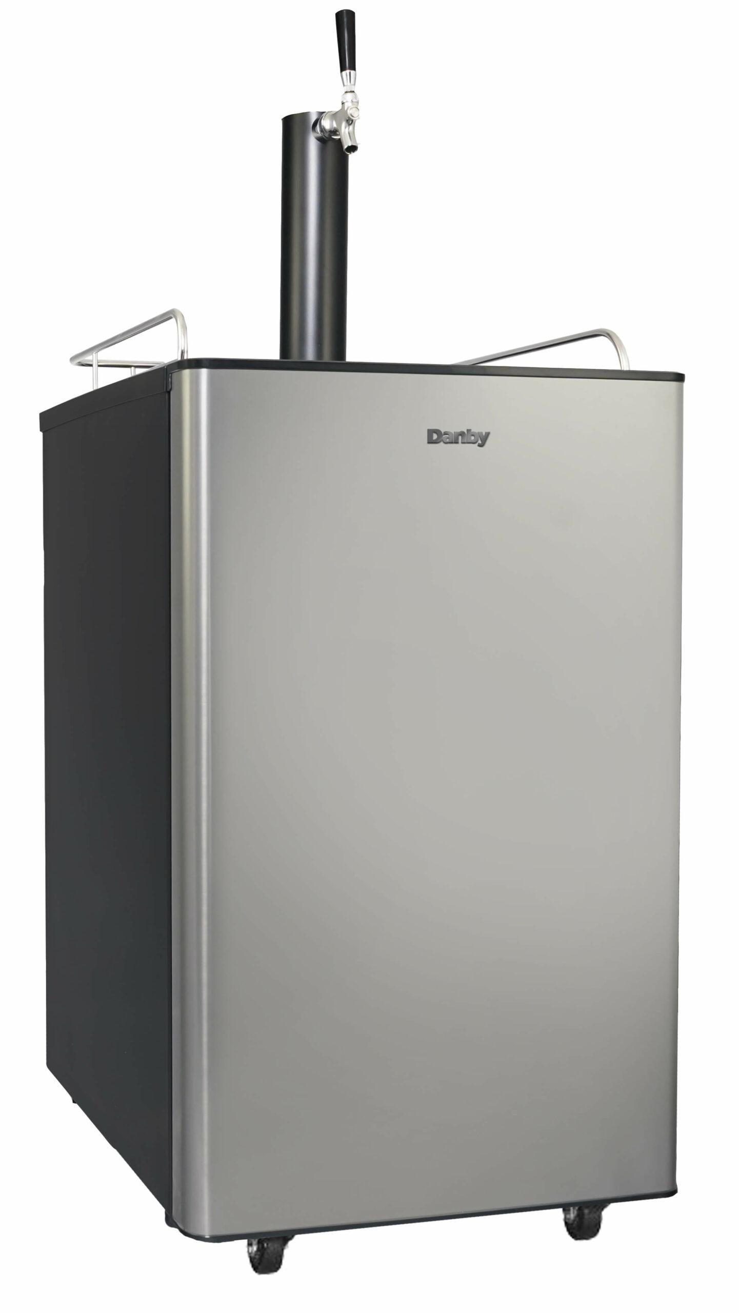 Danby DKC054A9SLDB Danby 5.4 Cu. Ft. Kegerator