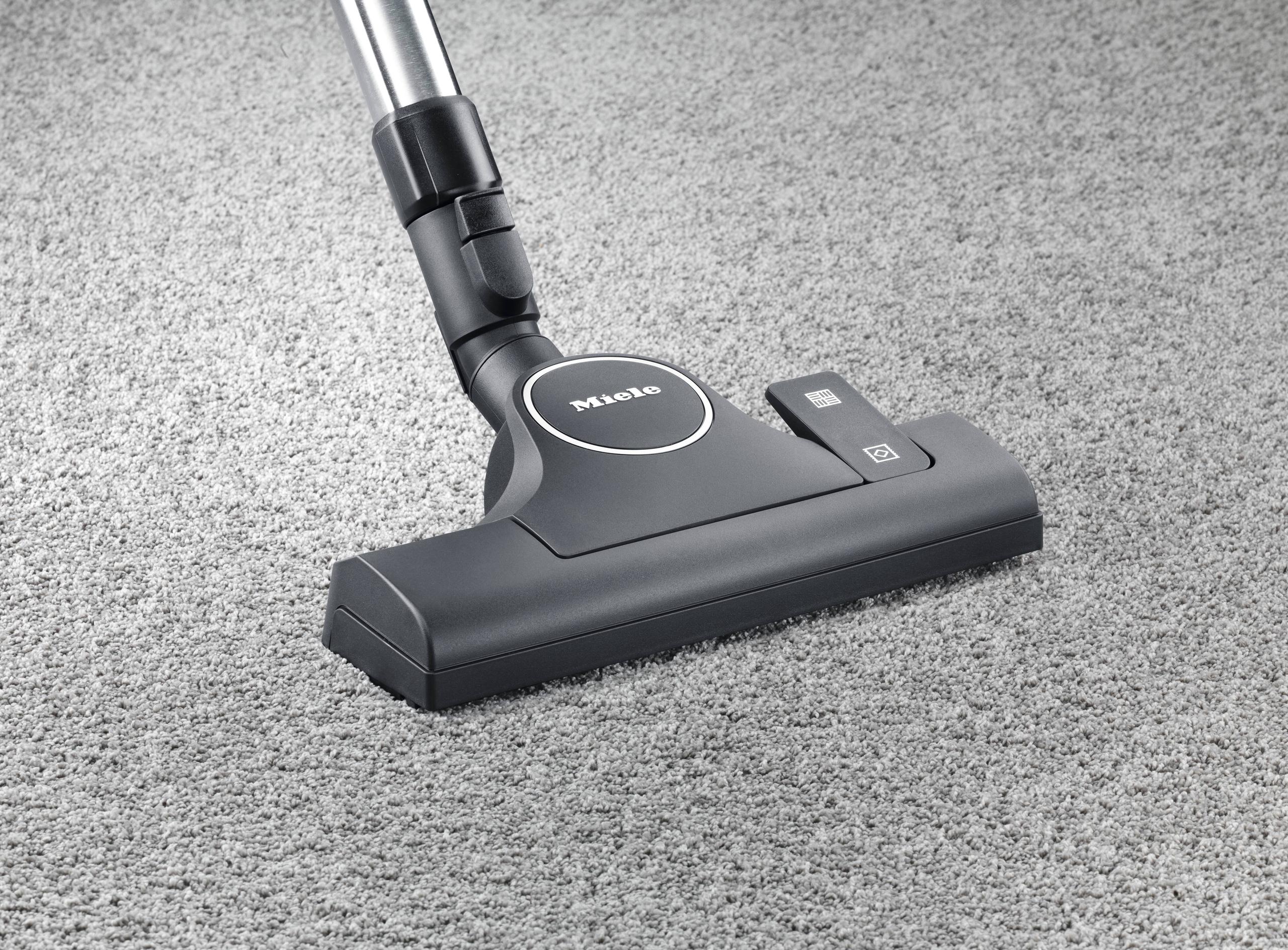 Miele CLASSICC1PURESUCTIONPOWERLINESBAN0GRAPHITEGREY Classic C1 Pure Suction Powerline - Sban0 - Canister Vacuum Cleaners High Suction Power For Thorough Vacuuming At An Attractive Entry Level Price.