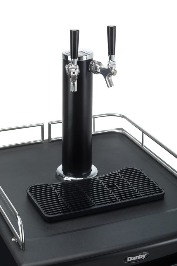 Danby DKC054A1BSL2DB Danby 5.4 Cu. Ft. Dual-Tap Kegerator