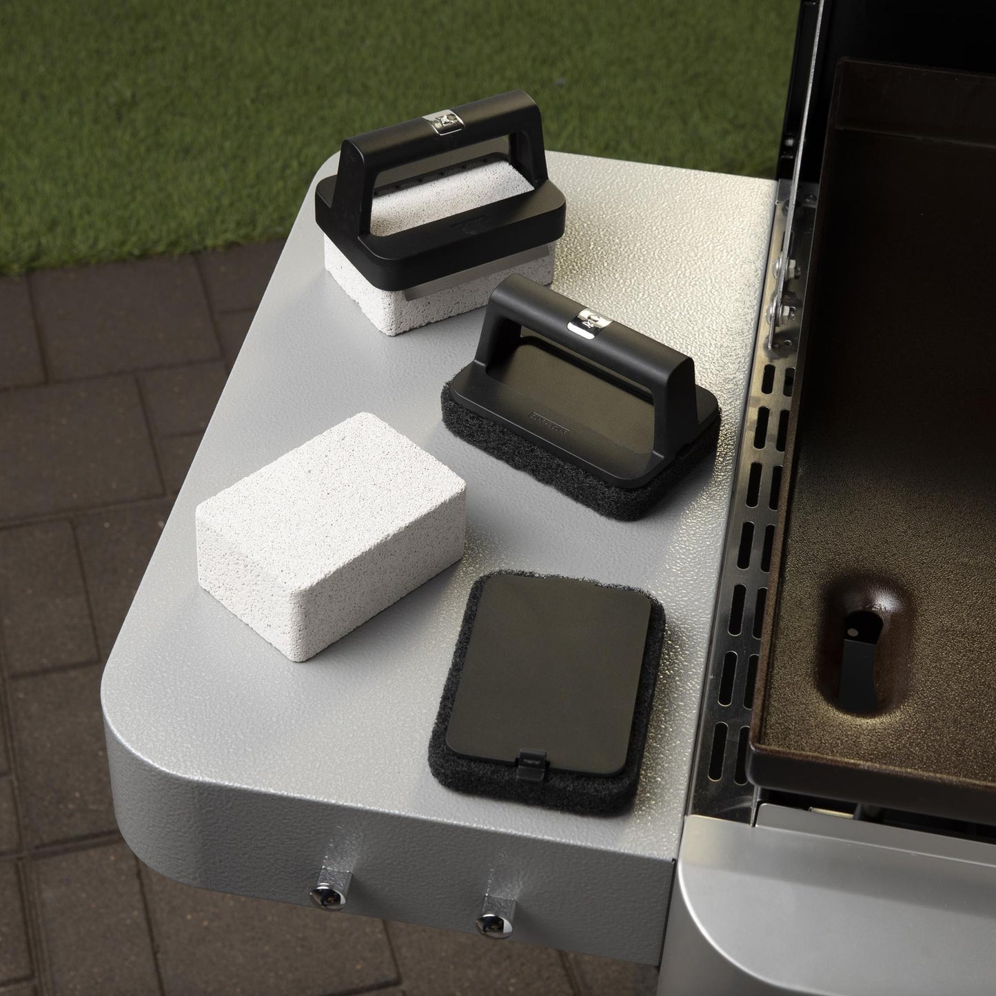 Weber 3400022 6-Pc. Griddle Cleaning Kit