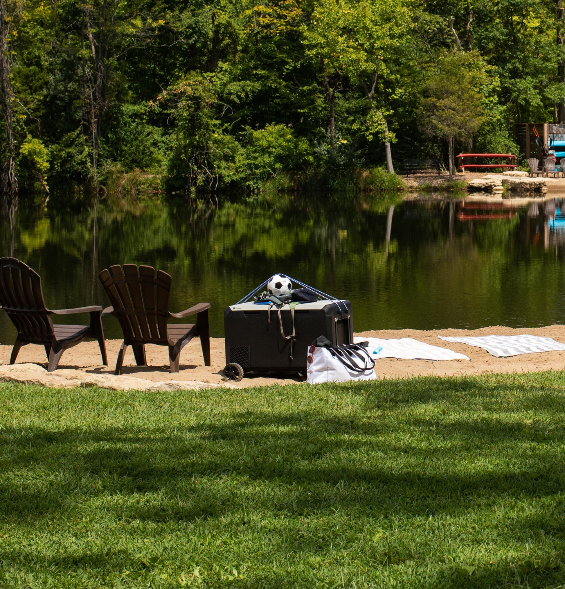 Ge Appliances PRV03ATTBB Ge Profile™ Electric Cooler