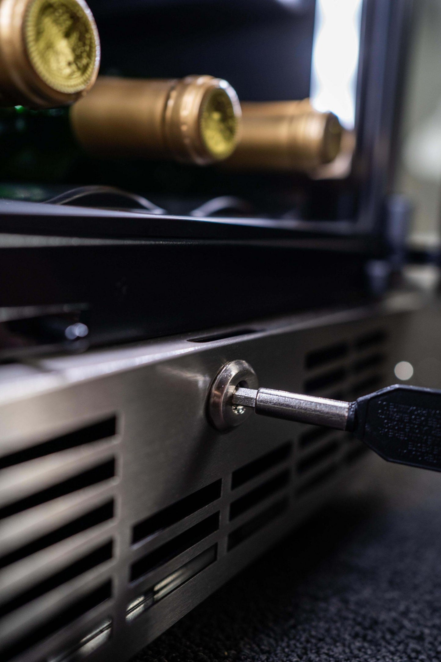 Silhouette SPRBC031D1SS Silhouette - 3.1 Cu. Ft. Built-In Under Counter Beverage Center