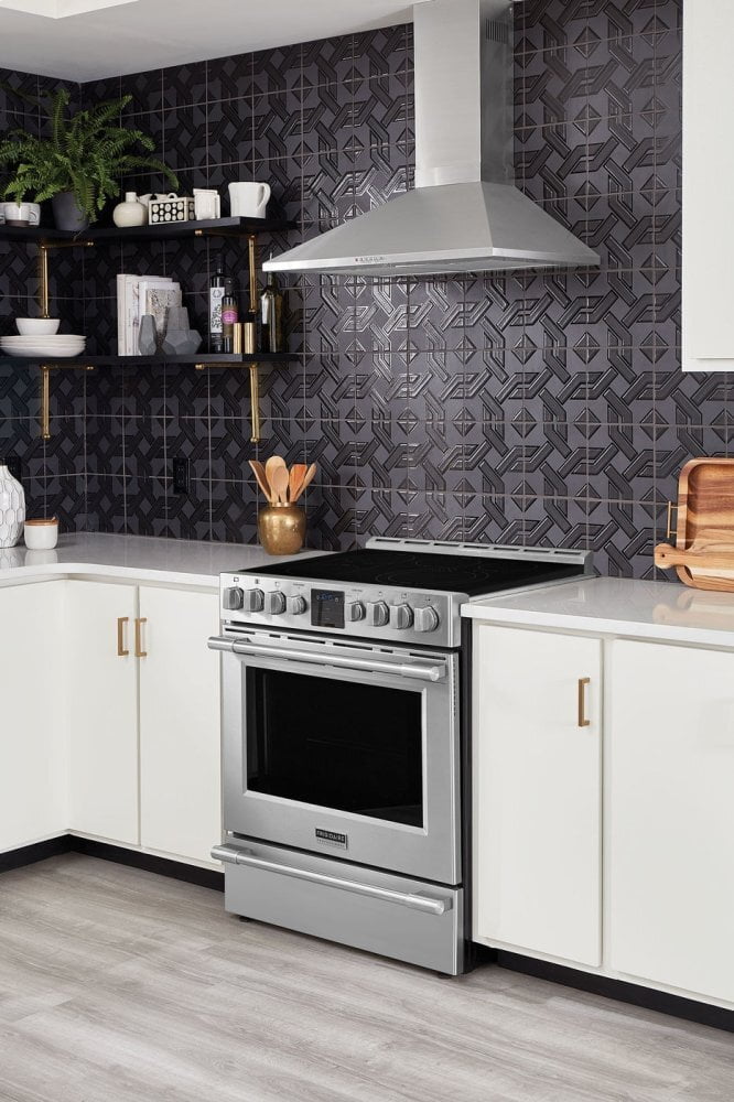 Frigidaire PCFE3078AF Frigidaire Professional 30'' Front Control Electric Range With Air Fry