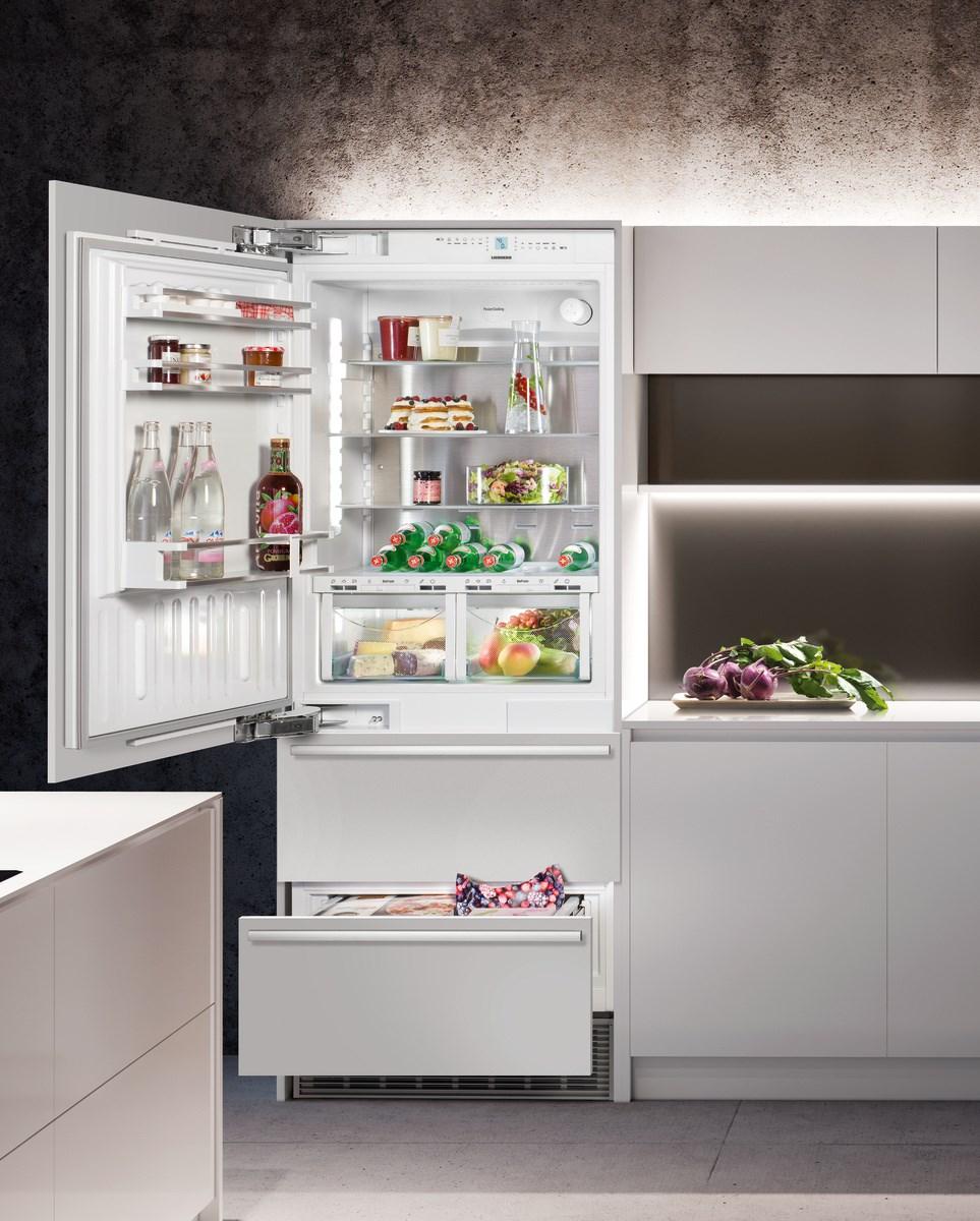 Liebherr HCB1591 Combined Refrigerator-Freezer With Biofresh And Nofrost For Integrated Use