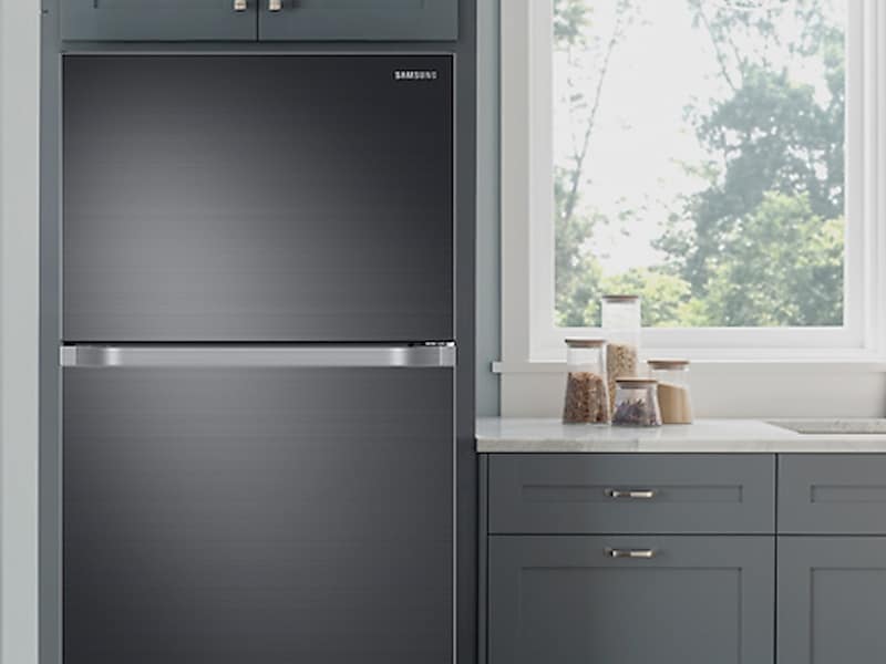 Samsung RT21M6213SG 21 Cu. Ft. Top Freezer Refrigerator With Flexzone™ In Black Stainless Steel