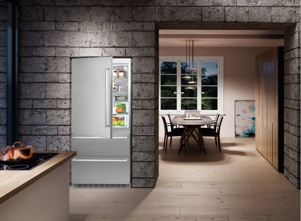 Liebherr CS2081 36" Fridge-Freezer With Nofrost