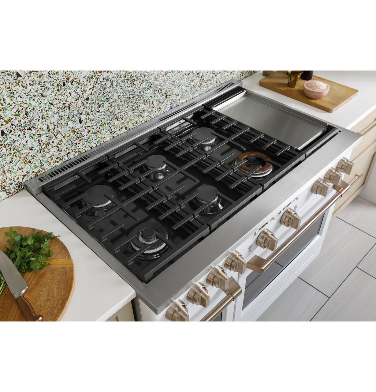 Cafe C2Y486P4TW2 Café™ 48" Smart Dual-Fuel Commercial-Style Range With 6 Burners And Griddle (Natural Gas)