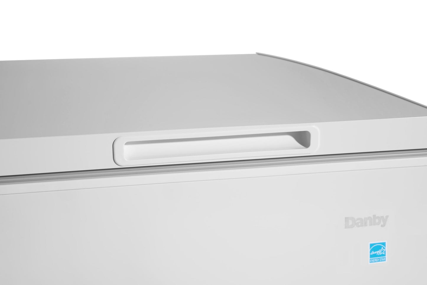 Danby DCF035A5WDB Danby 3.5 Cu. Ft. Chest Freezer In White
