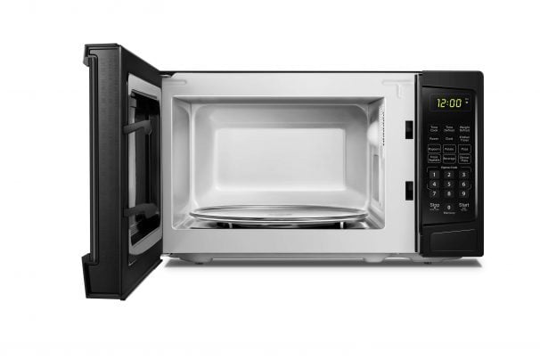 Danby DBMW0920BBB Danby 0.9 Cuft Black Microwave