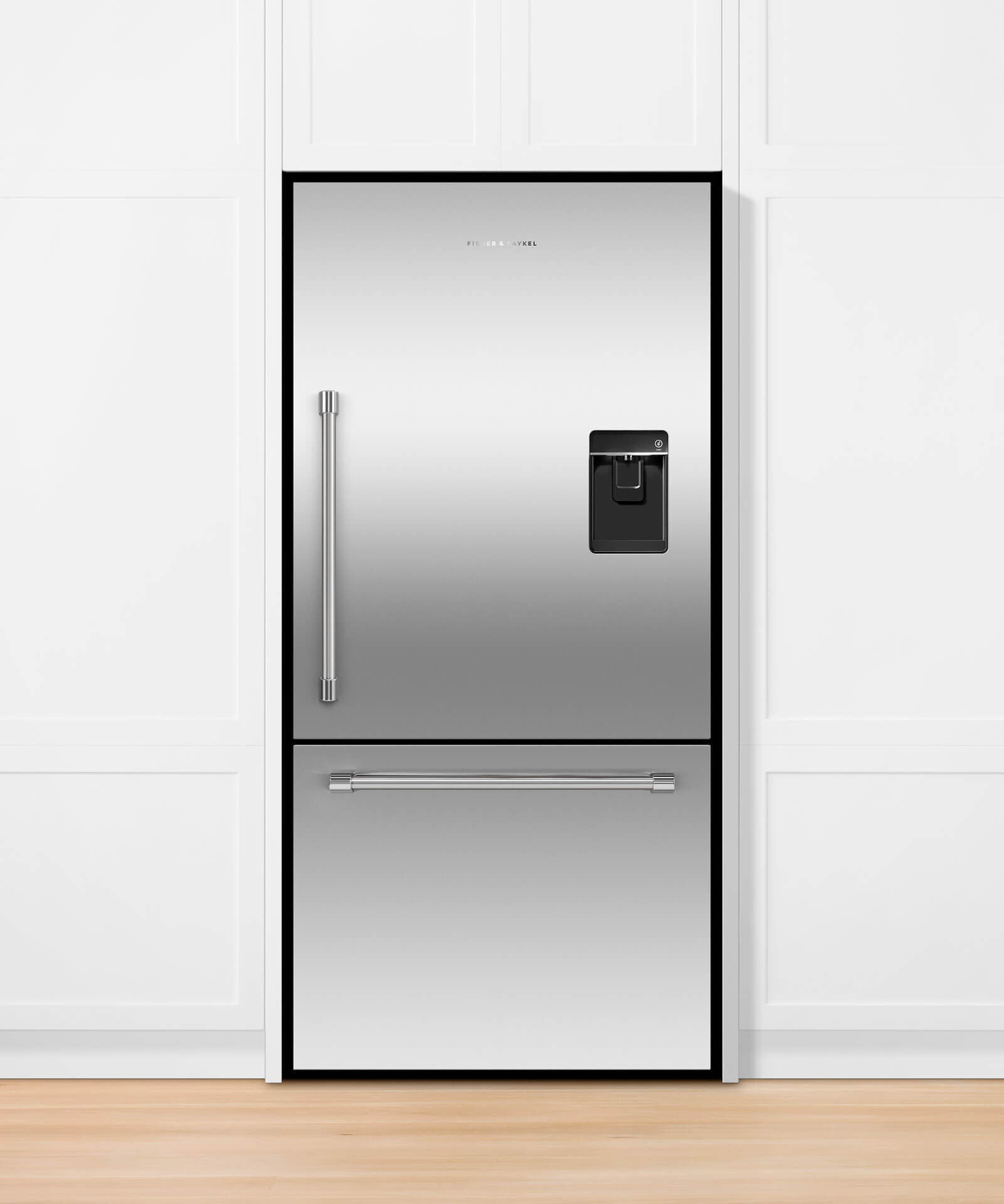 Fisher & Paykel RF170WRKUX6 Freestanding Refrigerator Freezer, 32", 17.1 Cu Ft, Ice & Water