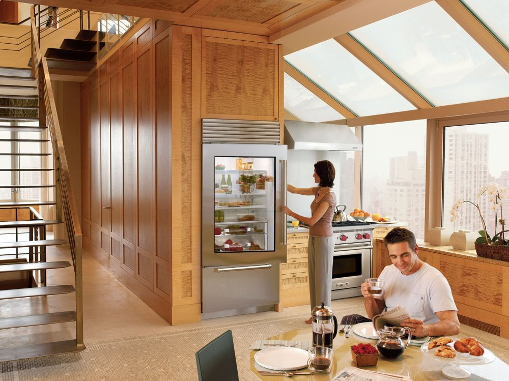 Sub-Zero BI36UGSPHLH 36" Classic Over-And-Under Refrigerator/Freezer With Glass Door