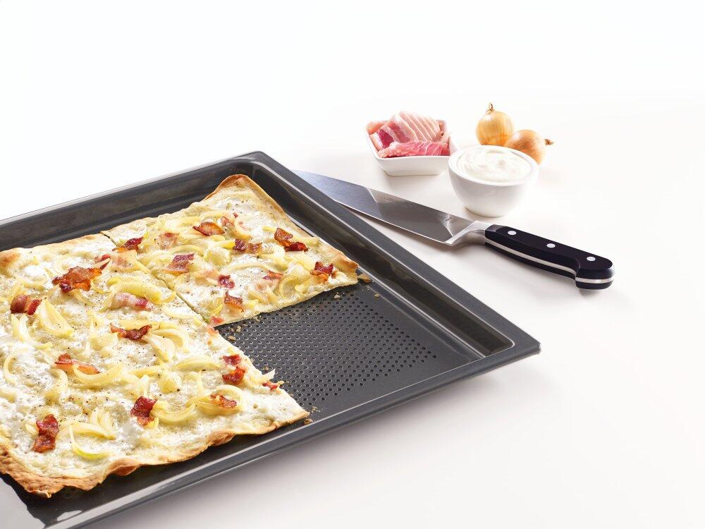 Miele HBBL71 Hbbl 71 - Perforated Gourmet Baking Tray For Everything That Is Crunchy And Crisp.