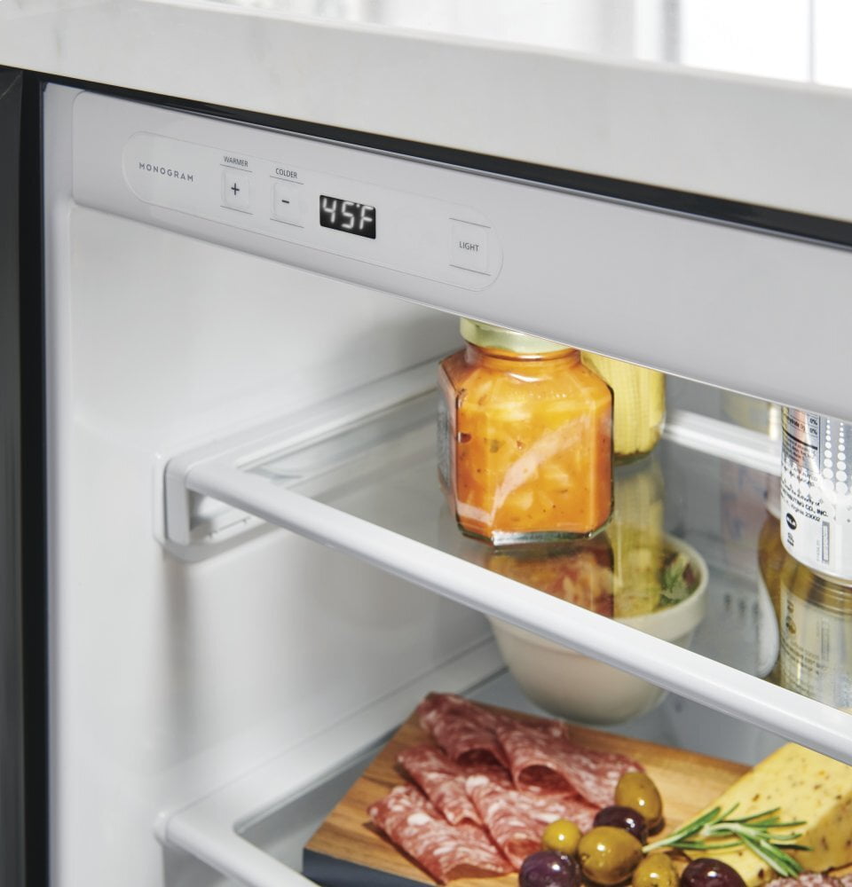 Monogram ZDBI240HII Monogram Beverage Center