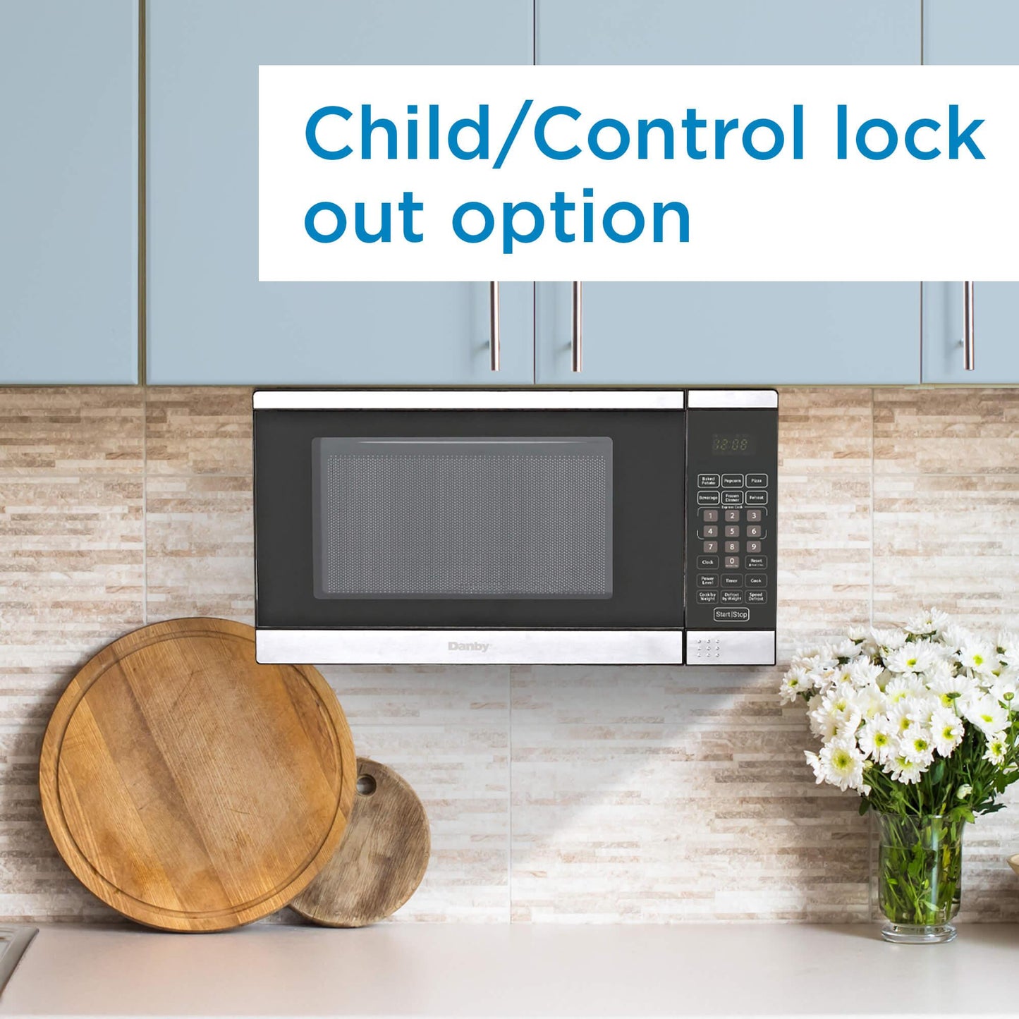 Danby DDMW007501G1 Danby 0.7 Cu. Ft. Space Saving Under The Cupboard Microwave