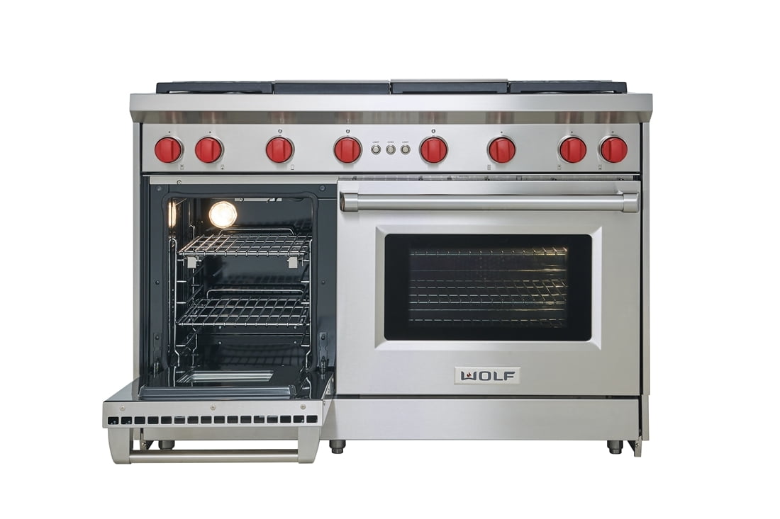 Wolf GR484CGLP 48" Gas Range - 4 Burners, Infrared Charbroiler And Infrared Griddle
