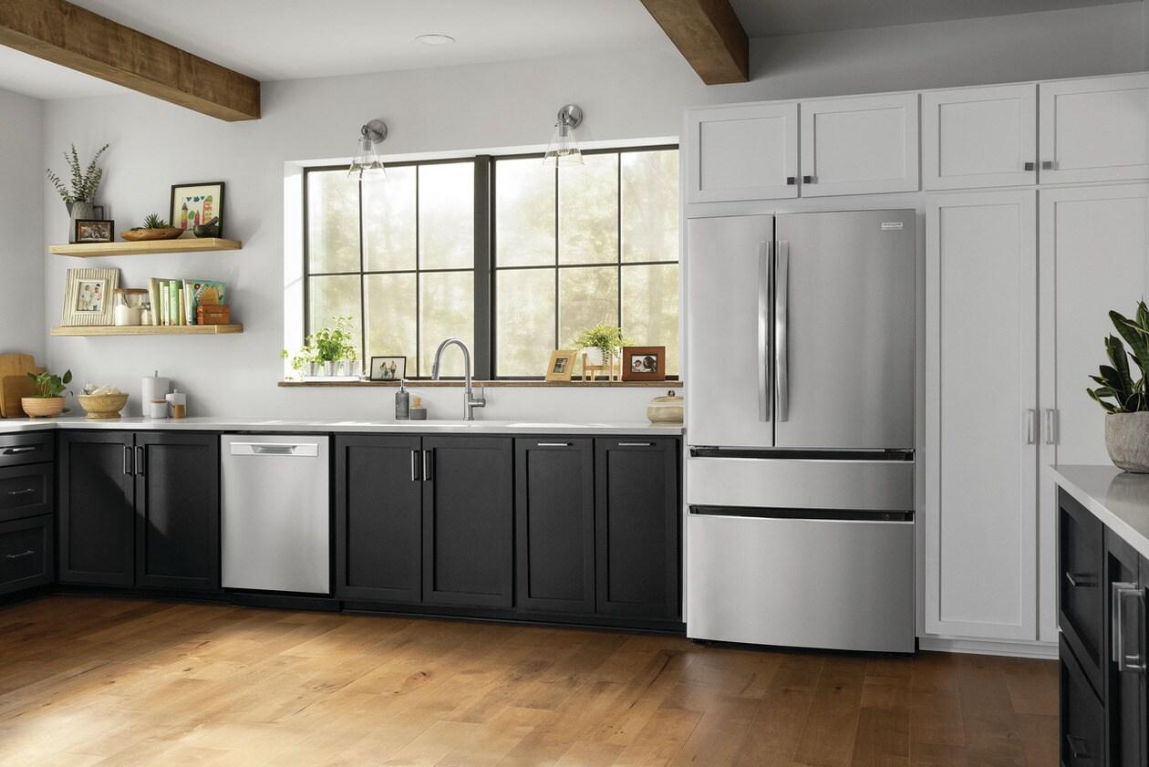 Frigidaire GRMN2872AF Frigidaire Gallery 27.2 Cu. Ft. Standard-Depth 4-Door French Door Refrigerator