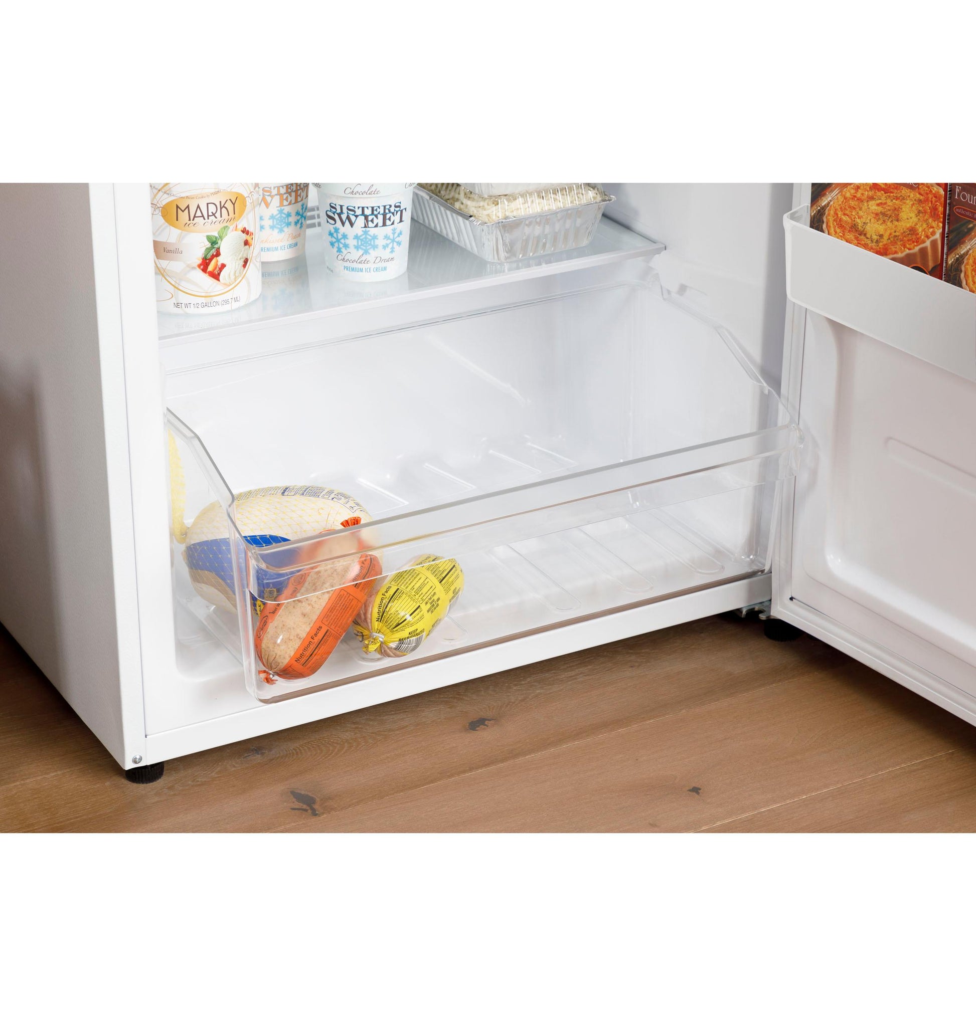 Hotpoint HUF13STRWW Hotpoint® 13 Cu. Ft. Frost-Free Upright Freezer
