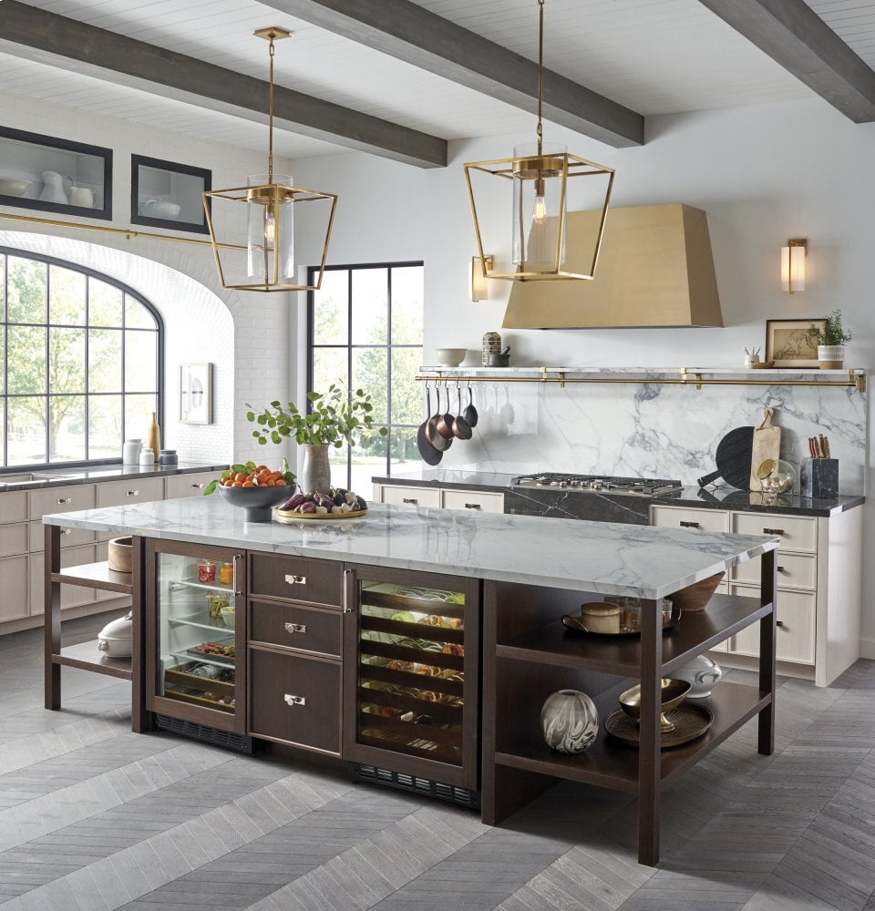 Monogram ZDBI240HII Monogram Beverage Center