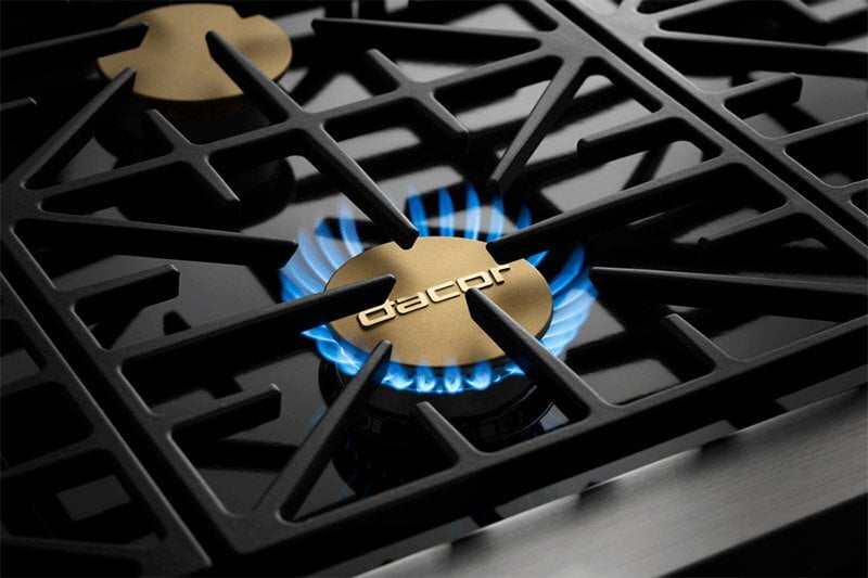 Dacor HGPR30SNGH 30" Gas Pro Range, Silver Stainless Steel, Natural Gas/High Altitude
