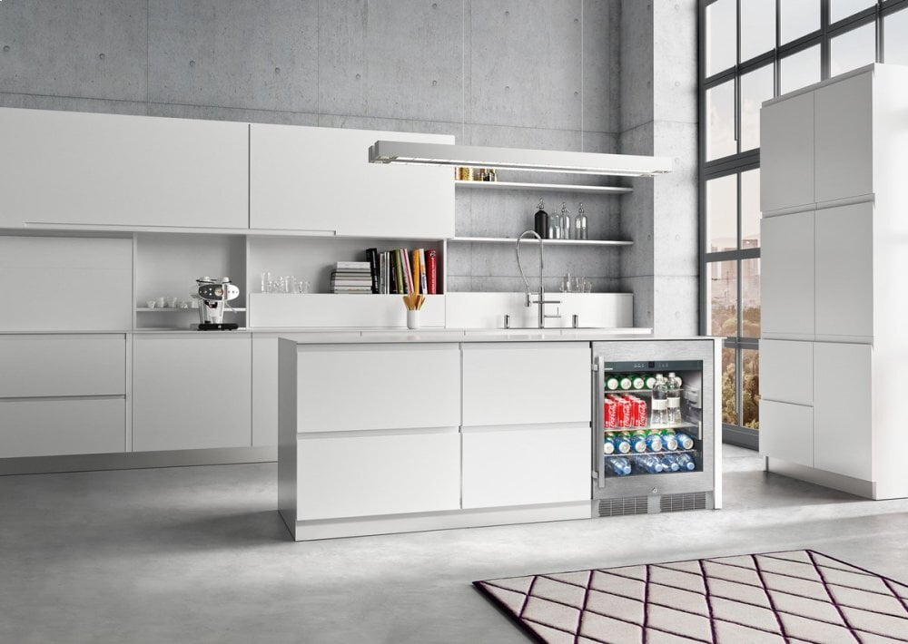 Liebherr RU510 24" Beverage Centre