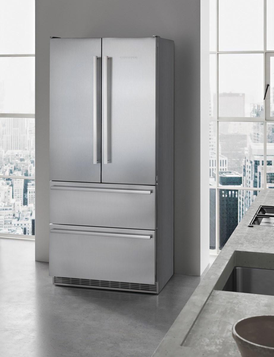 Liebherr CBS2092 Fridge-Freezer With Biofresh And Nofrost