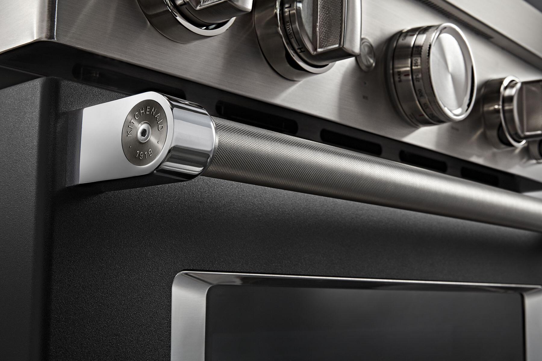 Kitchenaid W11368841BO Kitchenaid® Commercial-Style Range Handle Medallion Kit - Black