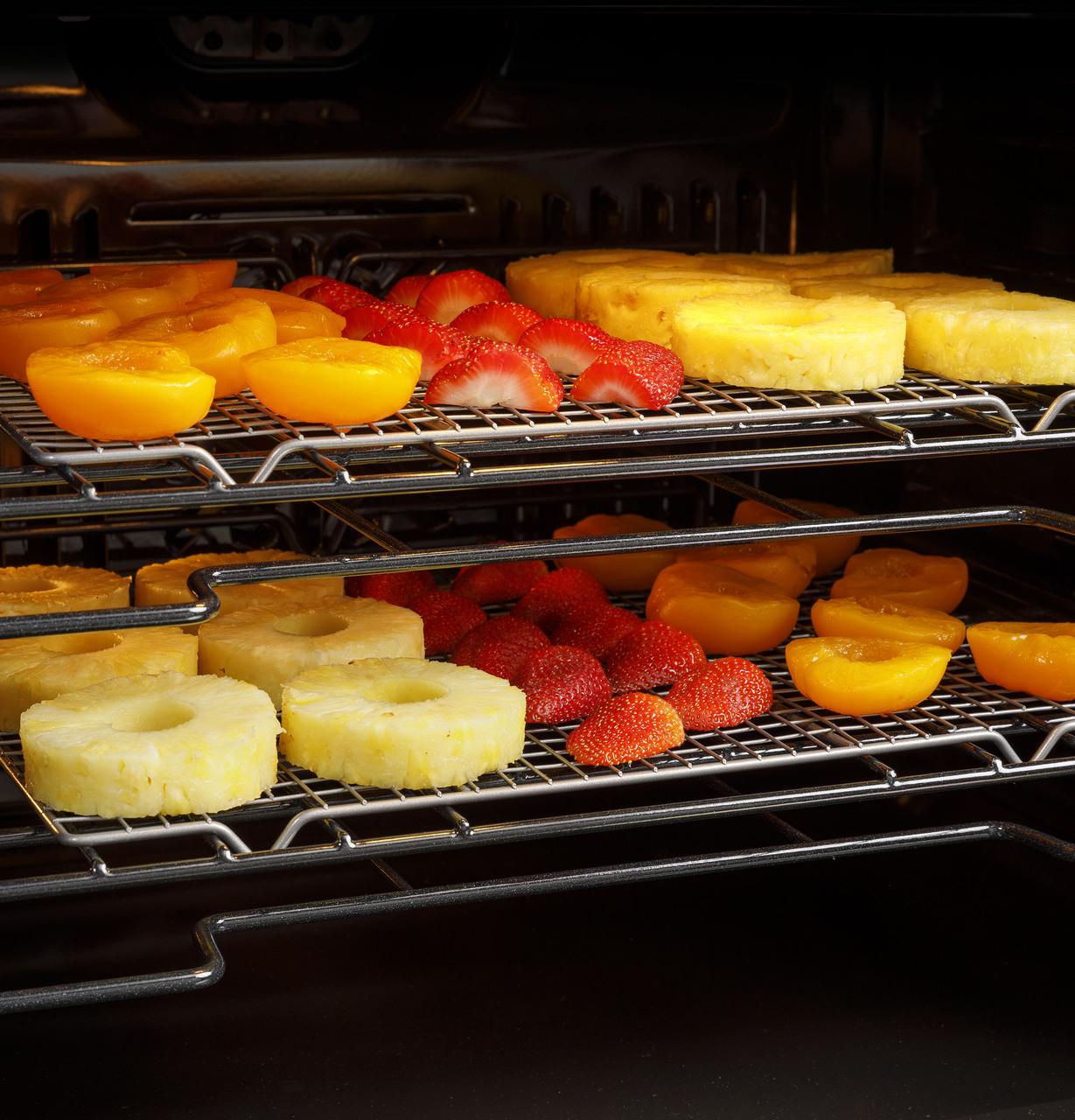 Cafe CTS90DM2NS5 Café™ Minimal Series 30" Smart Built-In Convection Single Wall Oven In Platinum Glass