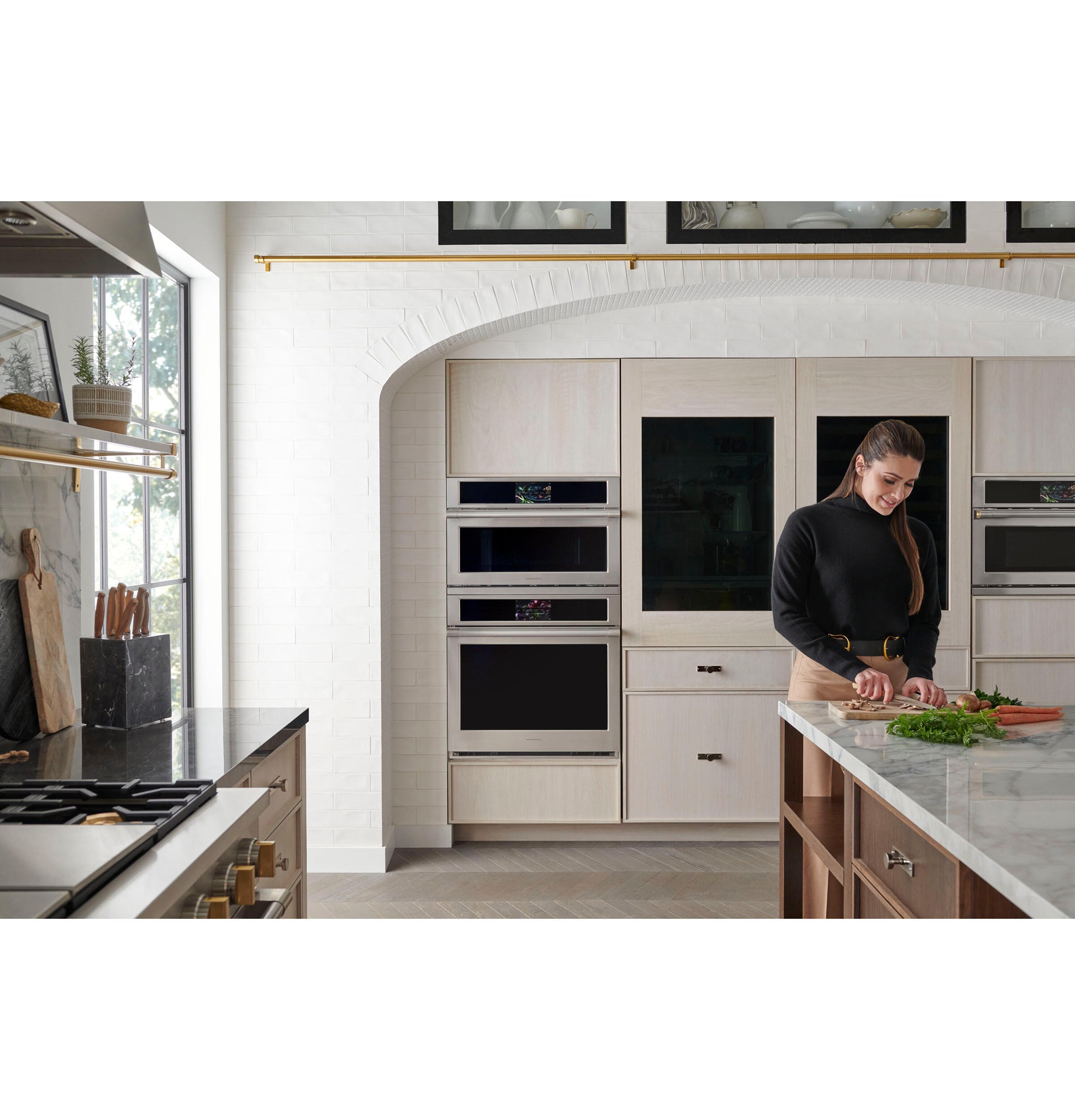 Monogram ZTSX1DPSNSS Monogram 30" Smart Electric Convection Single Wall Oven Statement Collection