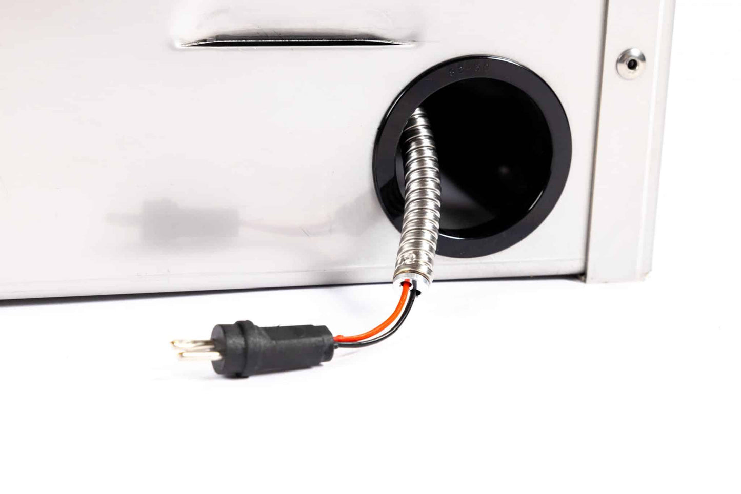 Coyote C1FTG30LP 30" Flat Top Grill Built-In; Lp