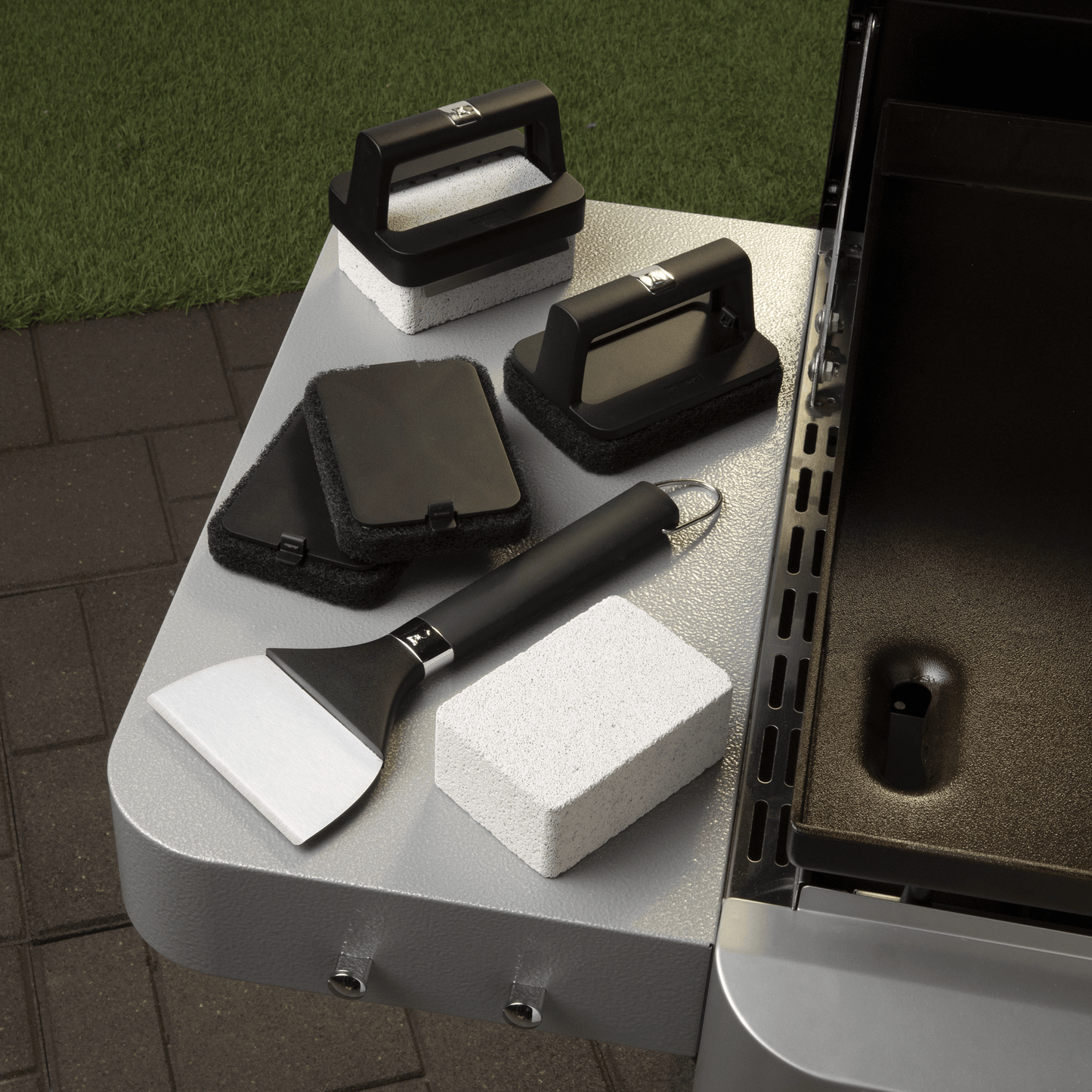 Weber 3400021 8-Pc. Griddle Cleaning Kit