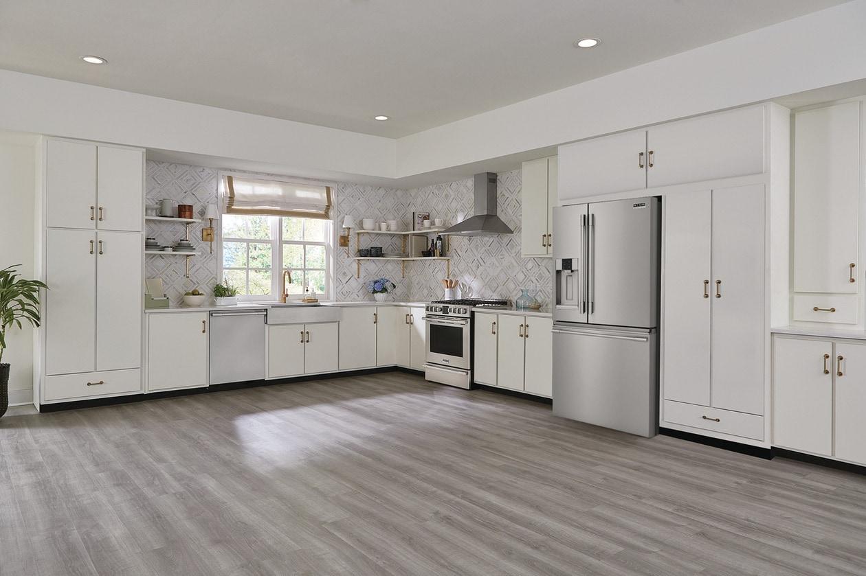 Frigidaire PRFC2383AF Frigidaire Professional 22.6 Cu. Ft. French Door Counter-Depth Refrigerator