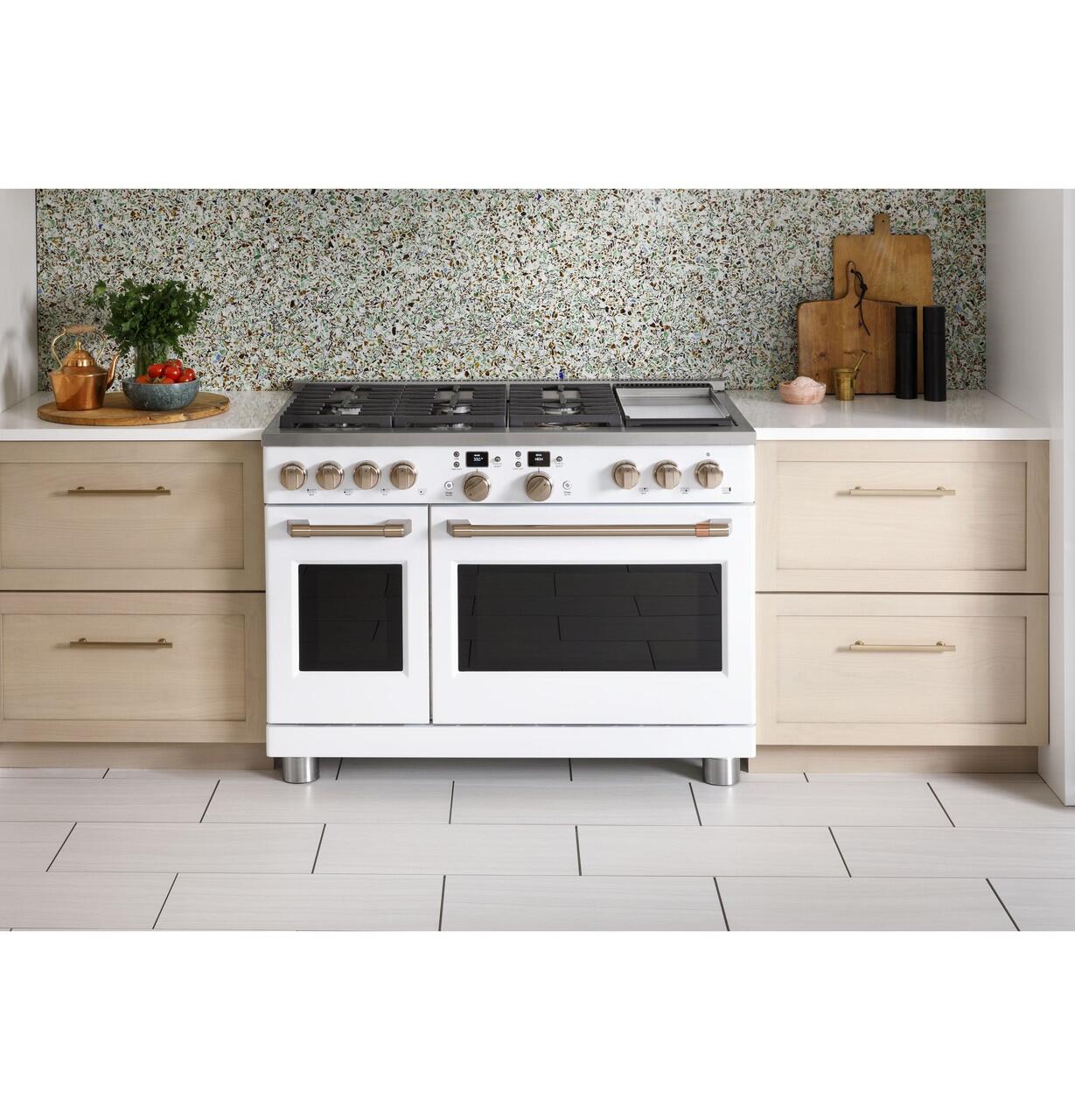 Cafe C2Y486P4TW2 Café™ 48" Smart Dual-Fuel Commercial-Style Range With 6 Burners And Griddle (Natural Gas)