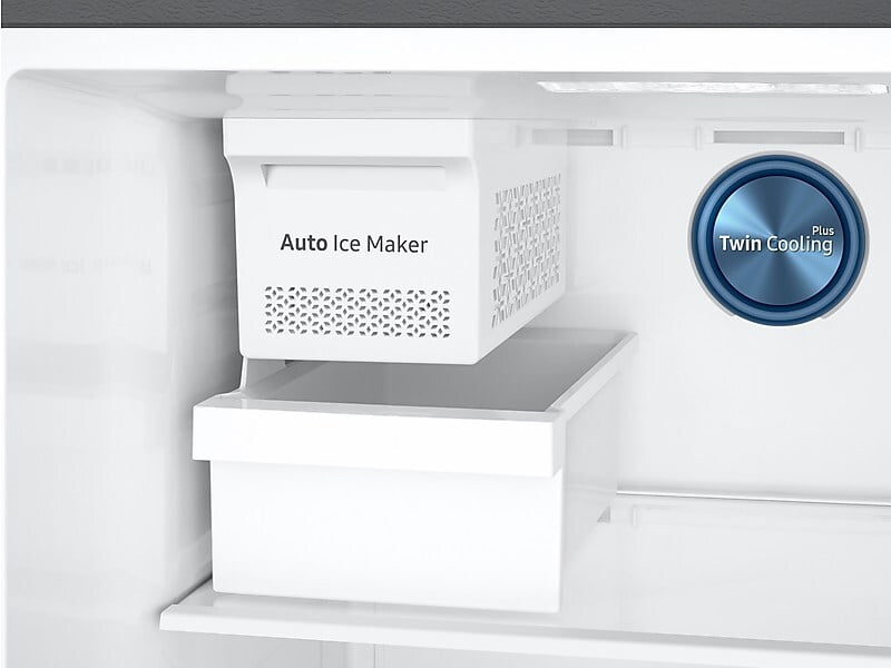 Samsung RT18M6215SR 18 Cu. Ft. Top Freezer Refrigerator With Flexzone™ And Ice Maker In Stainless Steel