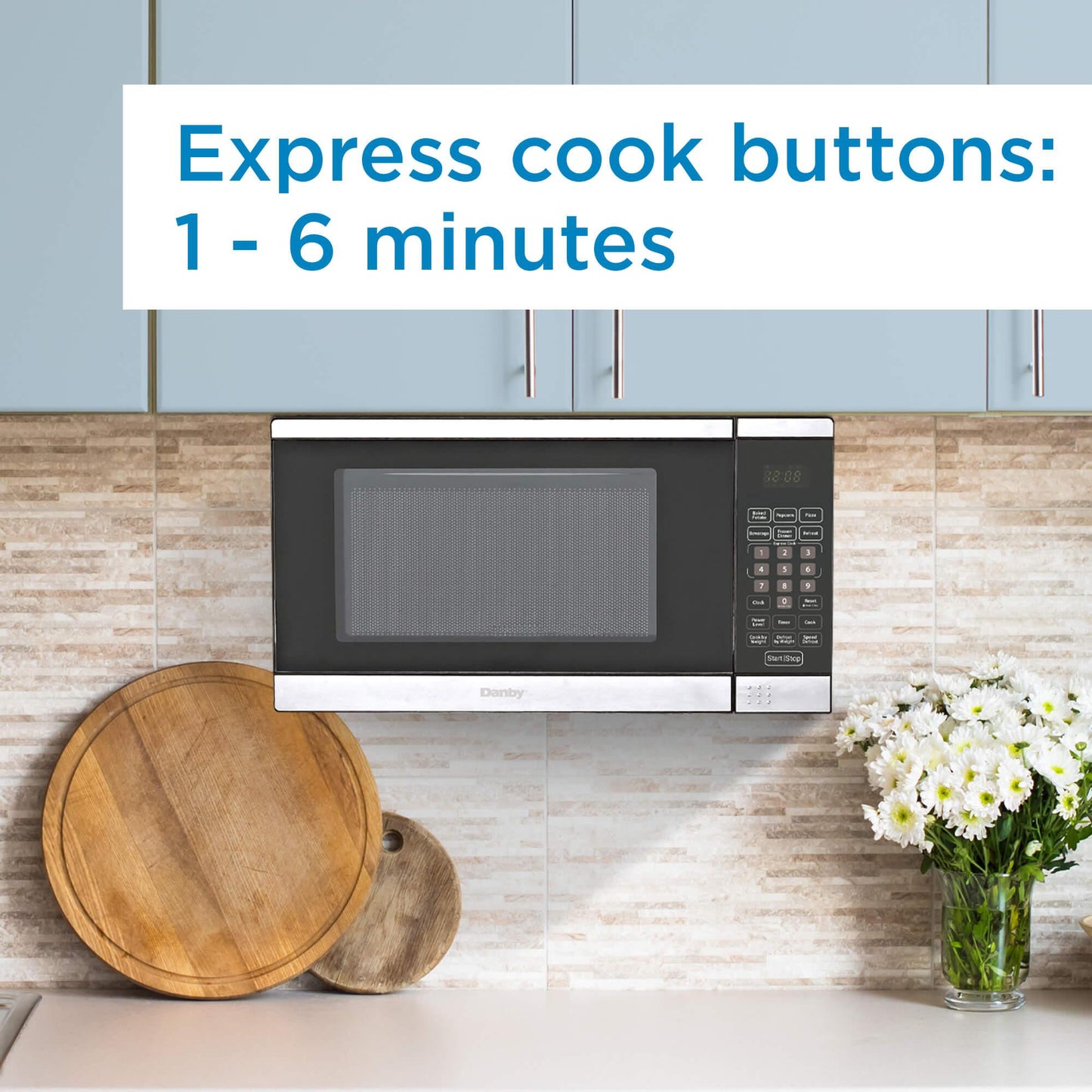 Danby DDMW007501G1 Danby 0.7 Cu. Ft. Space Saving Under The Cupboard Microwave