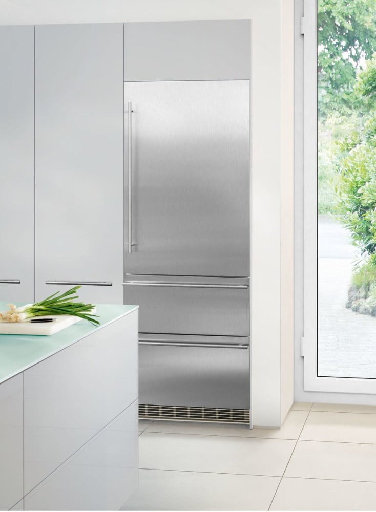 Liebherr HC1550 30" Combined Refrigerator-Freezer With Nofrost For Integrated Use