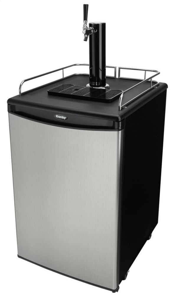 Danby DKC054A1BSLDB Danby 5.4 Cu. Ft. Kegerator