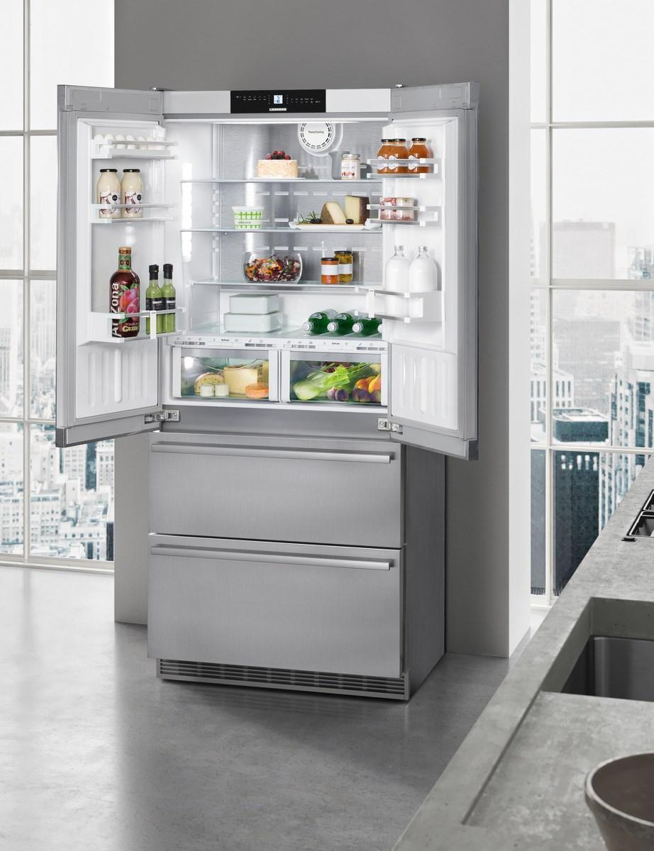 Liebherr CBS2092 Fridge-Freezer With Biofresh And Nofrost