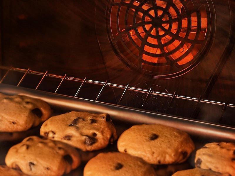 Samsung NX58H5650WS 5.8 Cu. Ft. Gas Range With True Convection In Stainless Steel