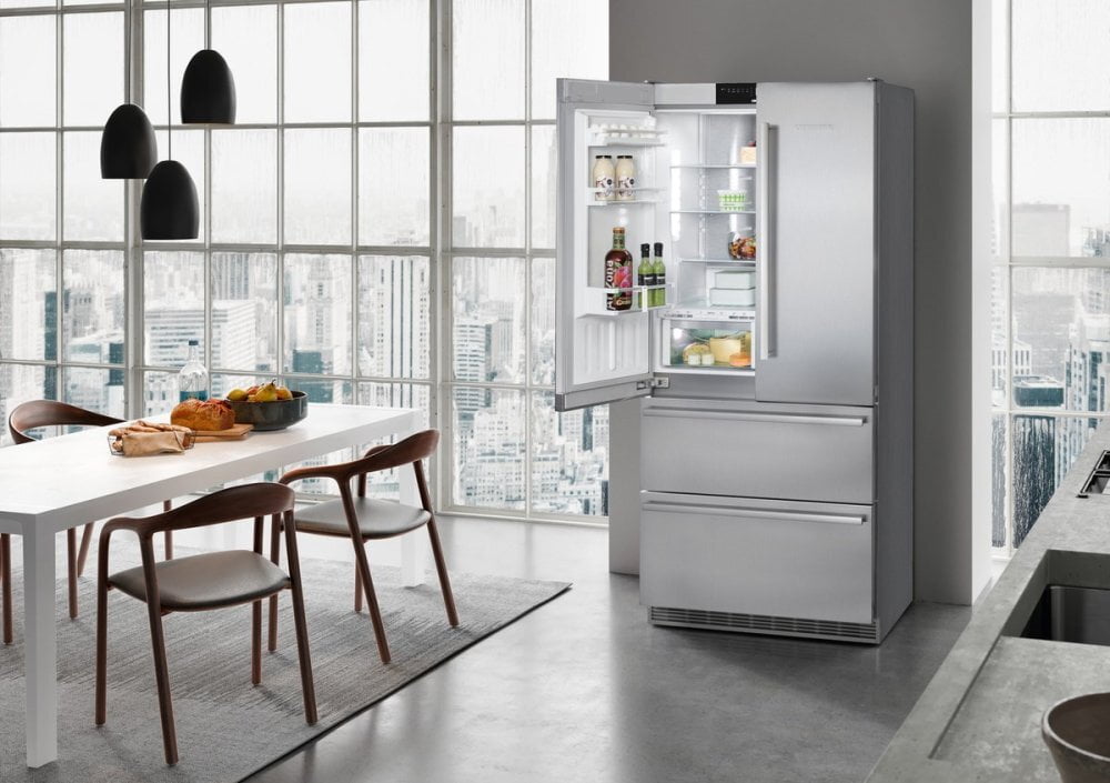 Liebherr CBS2082 36" Fridge-Freezer With Biofresh And Nofrost