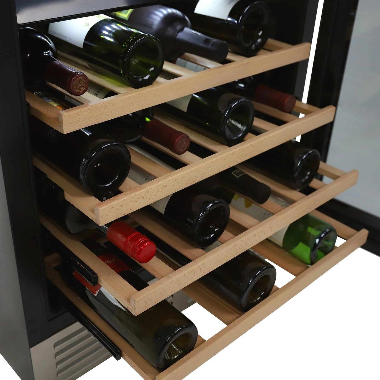 Avanti WCD46DZ3S 43 Bottle Designer Series Dual-Zone Wine Cooler
