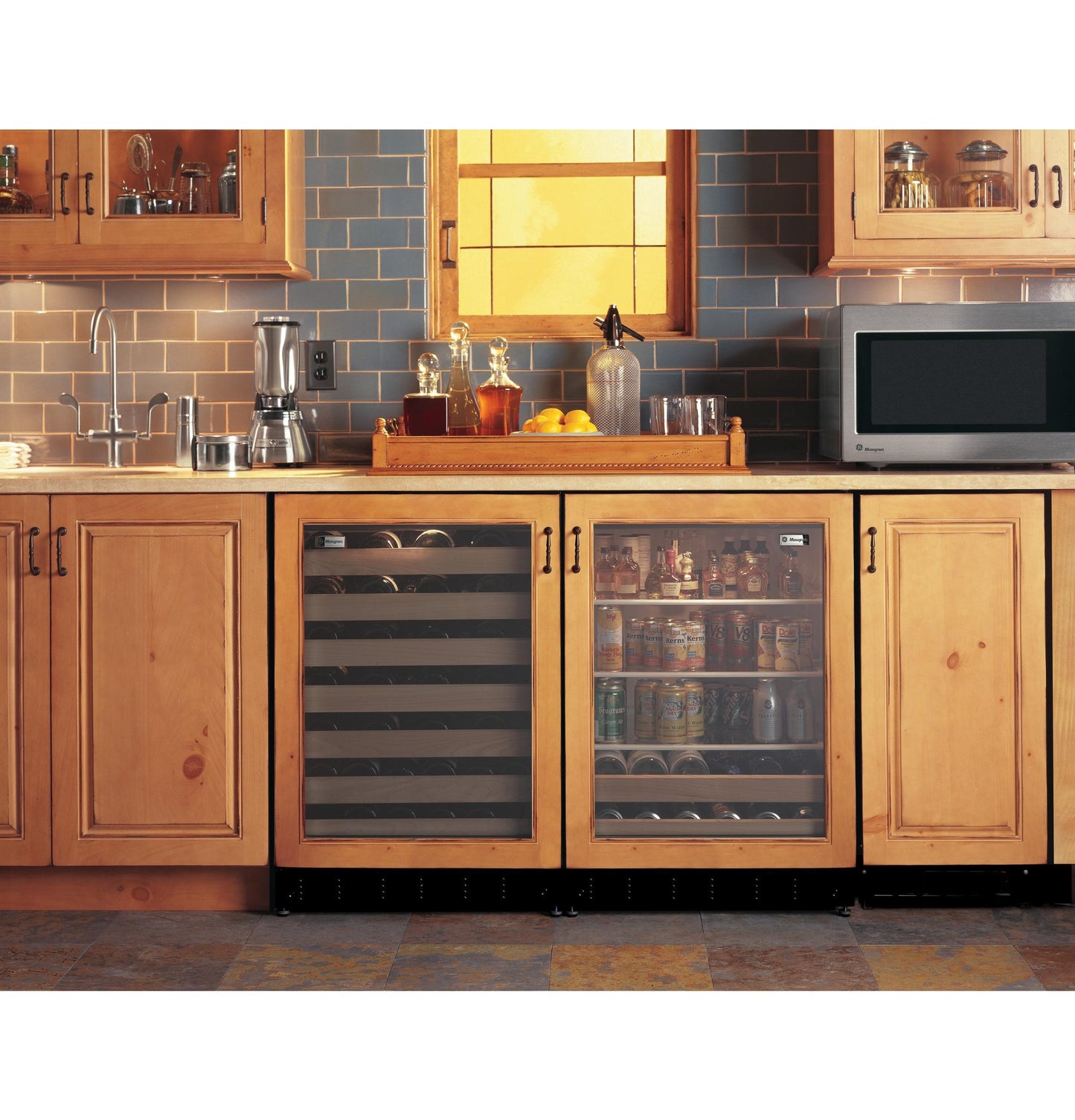 Monogram ZDBI240HII Monogram Beverage Center