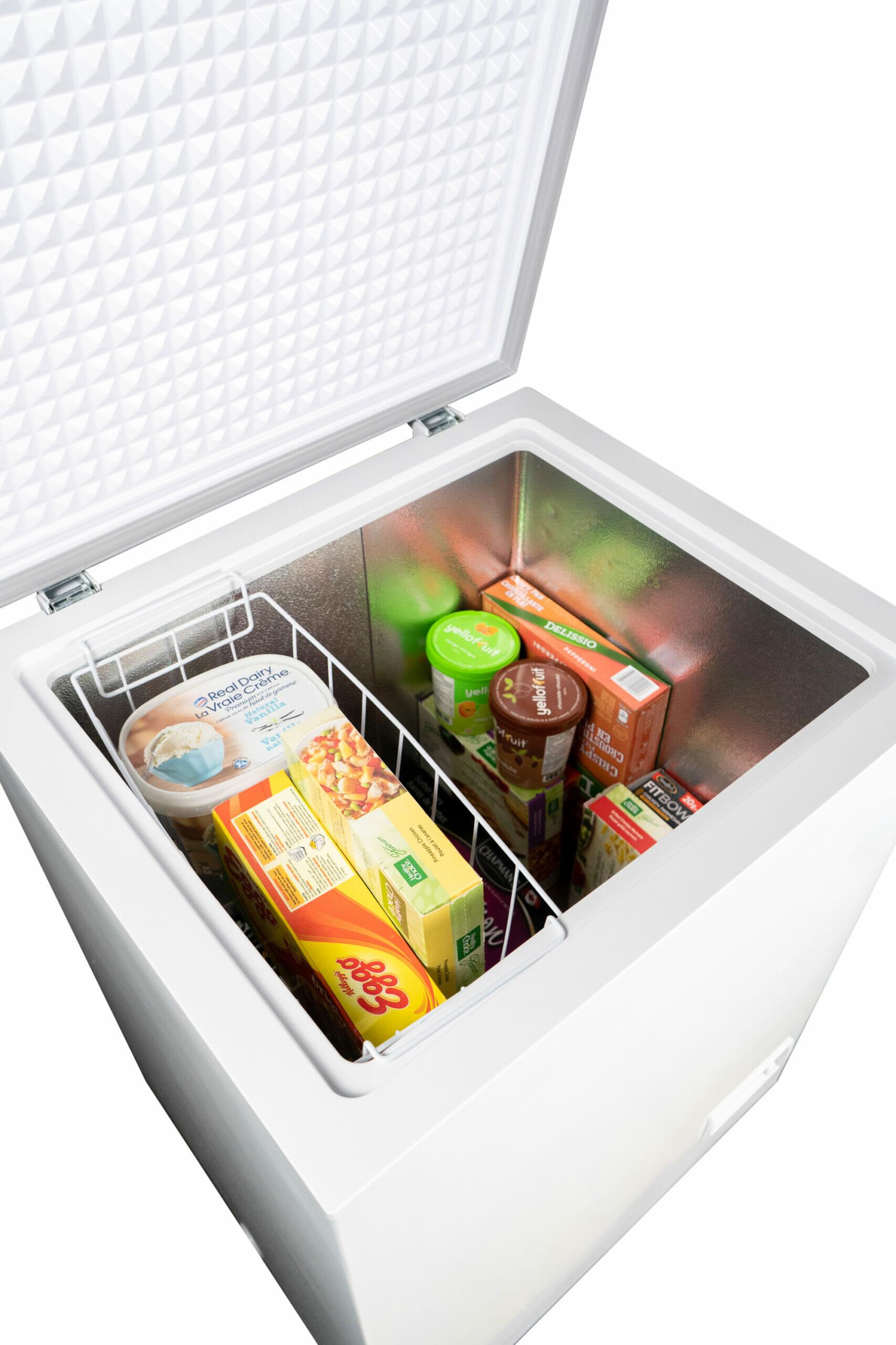 Danby DCF050A5WDB Danby 5.0 Cu. Ft. Square Model Chest Freezer Doe